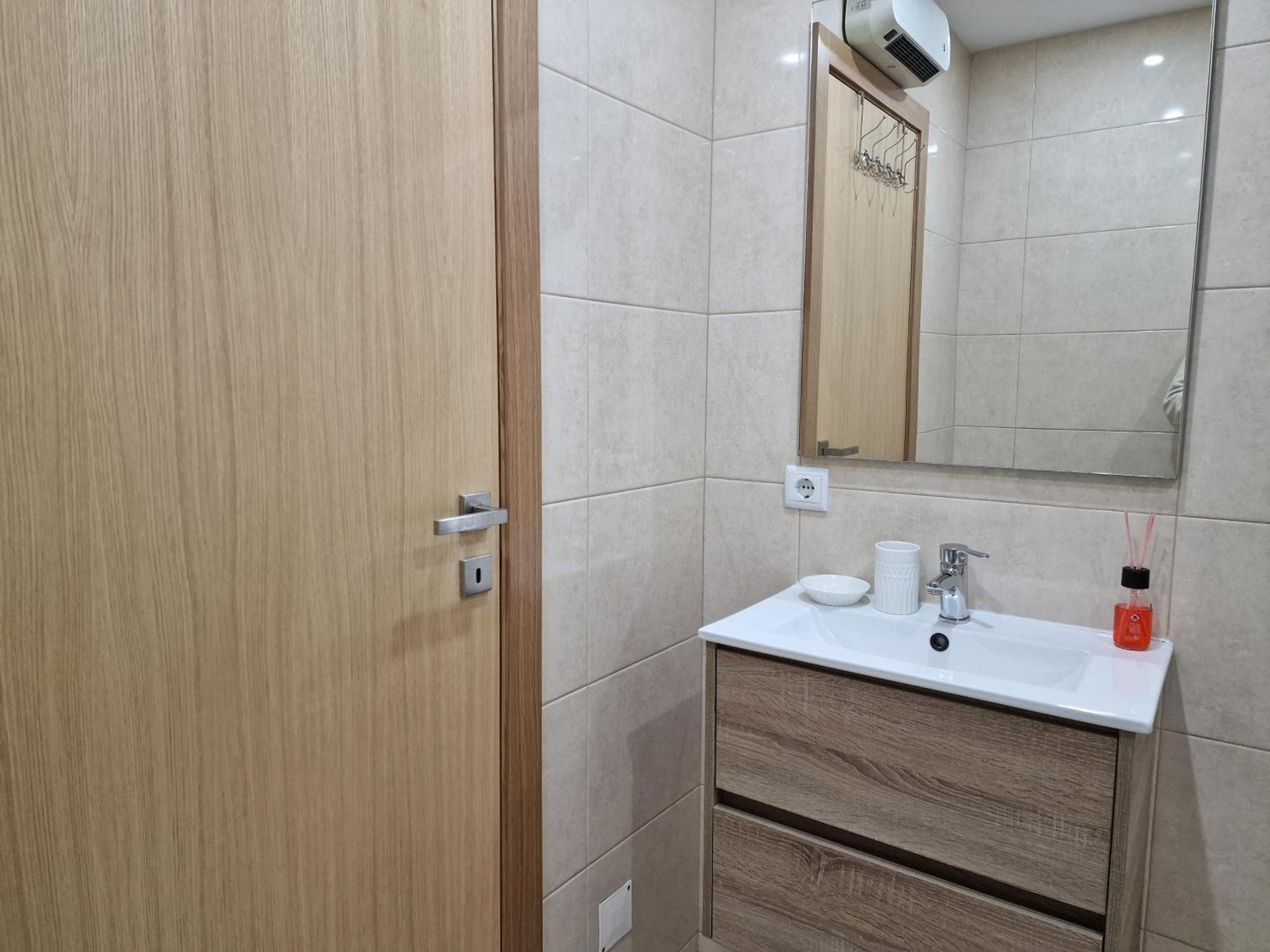 Cozy Apartment With Terrace, Air Cond, Free Parking, By Porto With Love Lda Exteriér fotografie