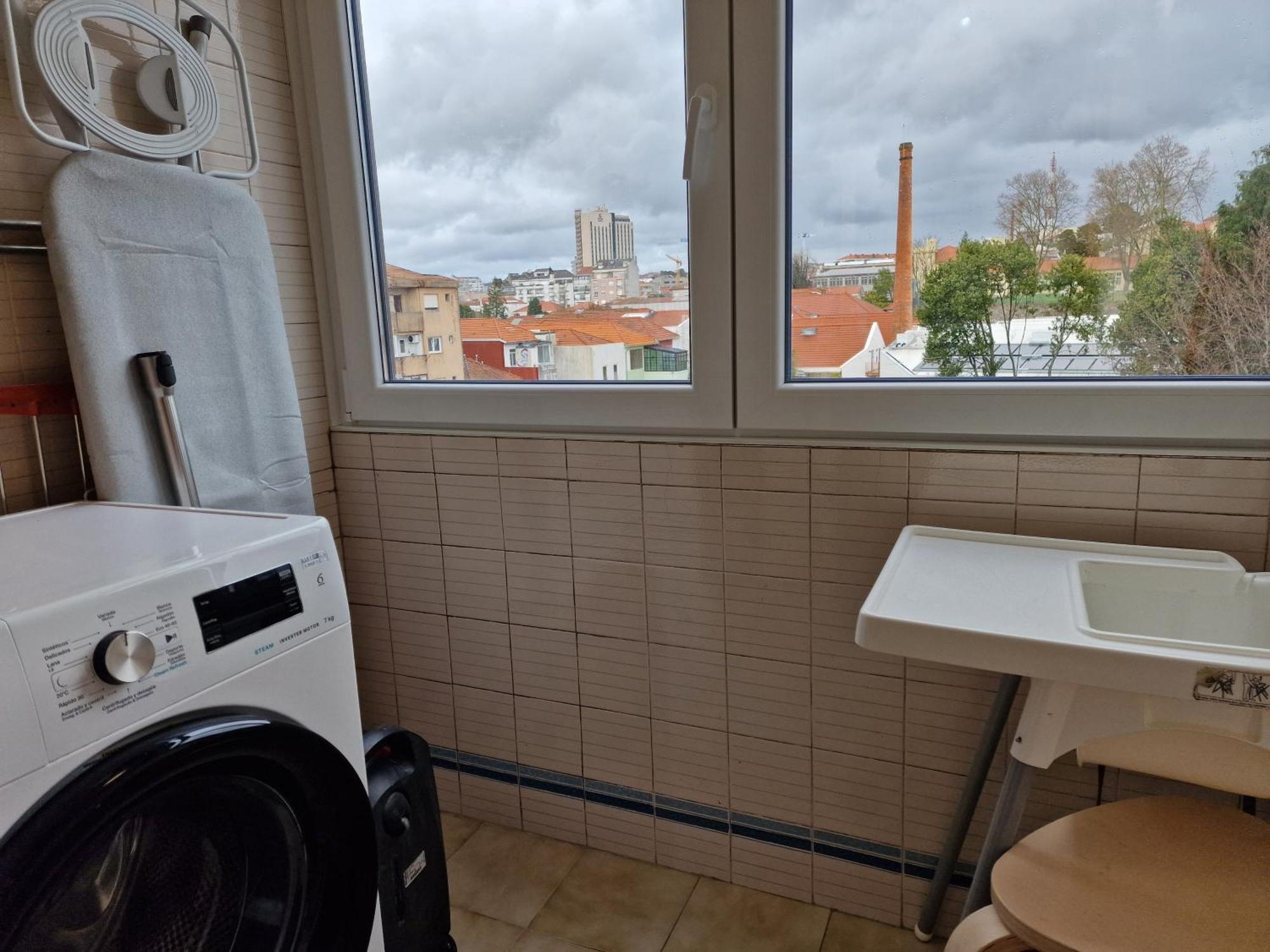 Cozy Apartment With Terrace, Air Cond, Free Parking, By Porto With Love Lda Exteriér fotografie